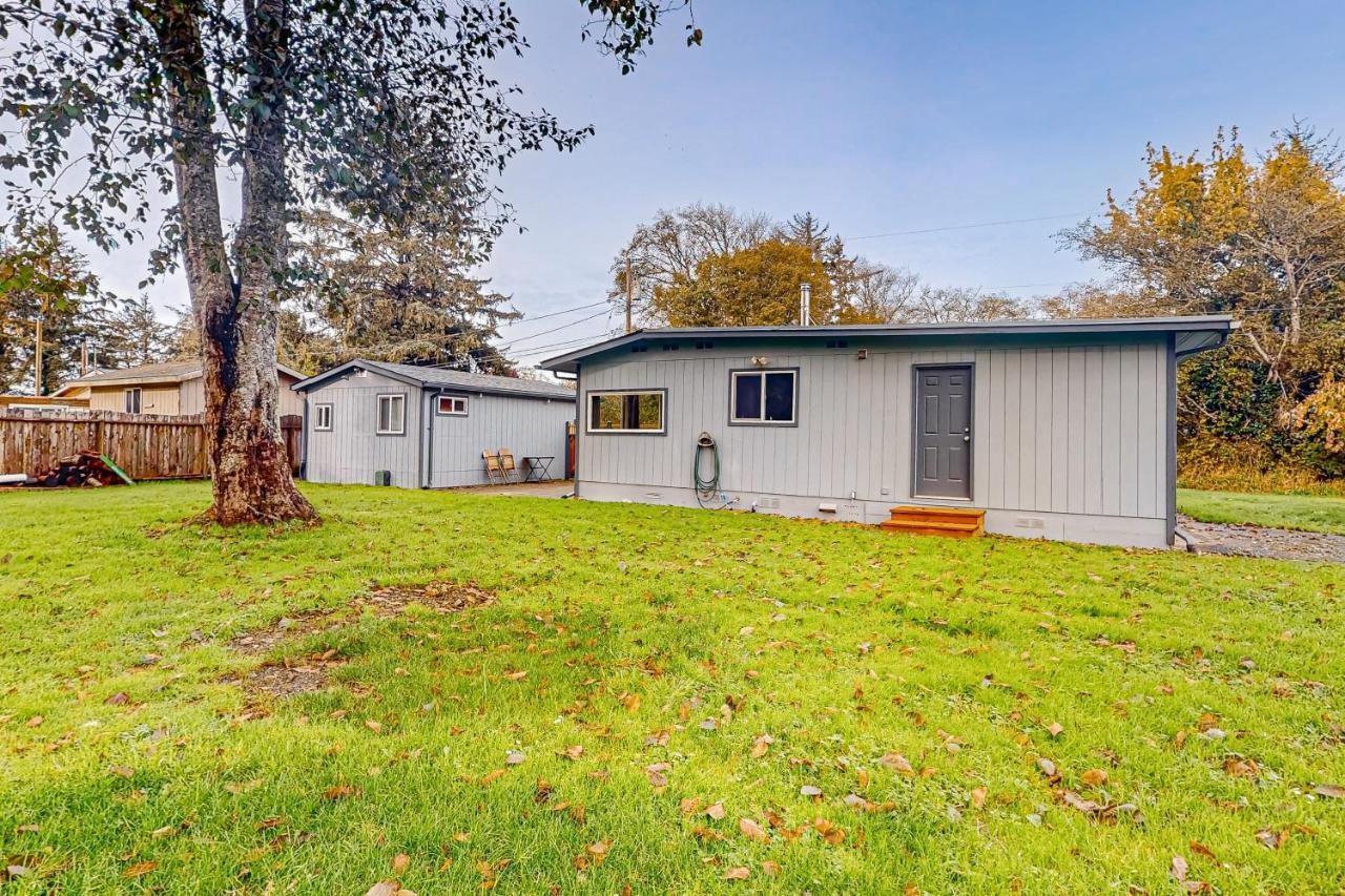 Wygant Road Estate Villa Coos Bay Exterior photo